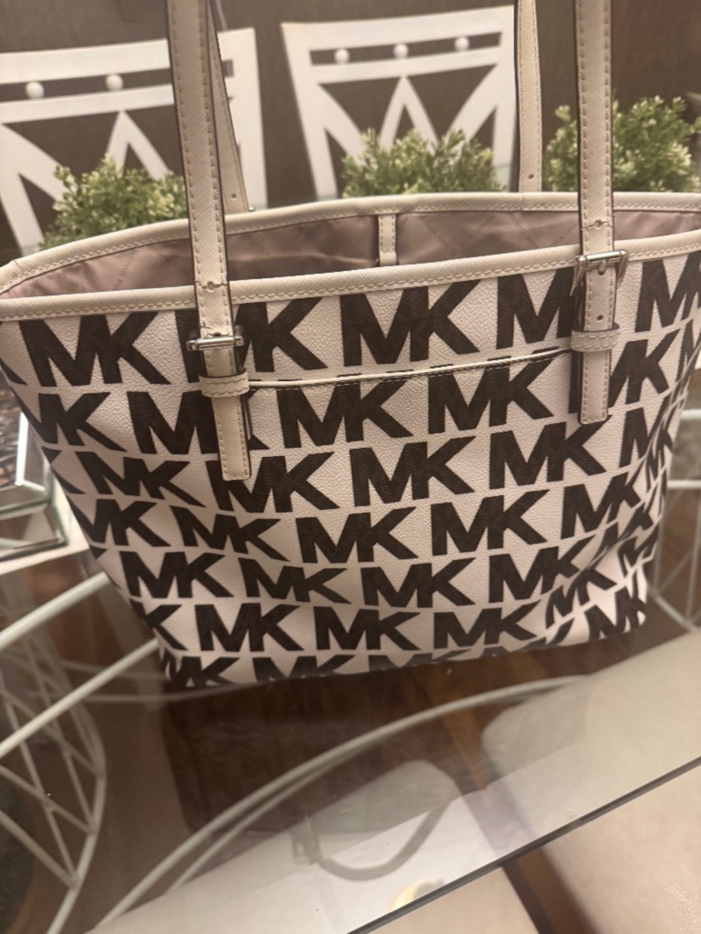 Michael Kors black and white bag